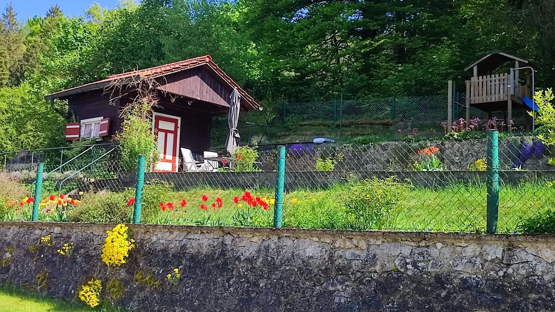 Apartment Ferienhaus am Bach Deuerling